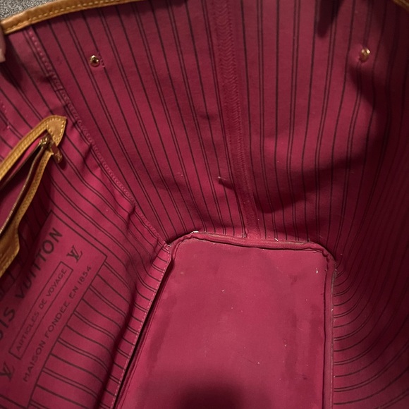 Louis Vuitton Neverfull GM - Picture 7 of 12